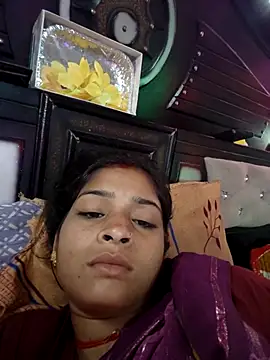 Snapshot of bhavna_pandit chatting on 02-14-26, 11:05 bhavna pandit online show from 02-14-26, 11:05