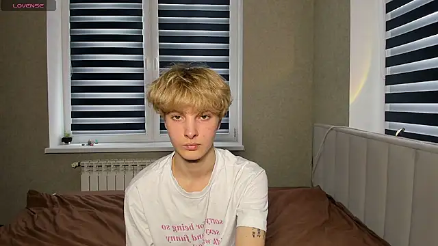 Snapshot of bunnyblush67 chatting on 02-13-26, 10:48 bunnyblush67 online show from 02-13-26, 10:48