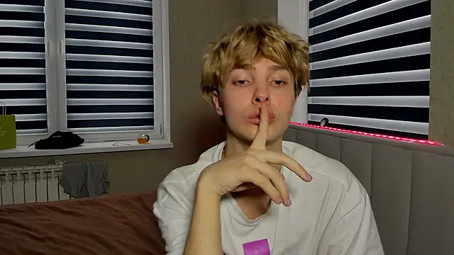 Snapshot of bunnyblush67 chatting on 02-10-26, 09:08 bunnyblush67 online show from 02-10-26, 09:08