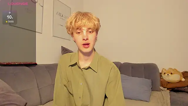 bunnyblush67 online show from 05-08-26, 12:53