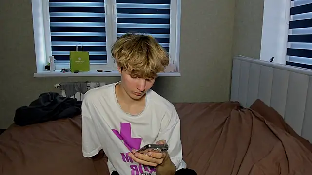 Snapshot of bunnyblush67 chatting on 02-09-26, 01:42 bunnyblush67 online show from 02-09-26, 01:42