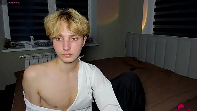 Snapshot of bunnyblush67 chatting on 02-02-26, 10:42 bunnyblush67 online show from 02-02-26, 10:42