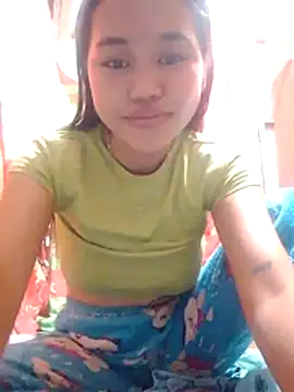 Snapshot of lovely_pilipina19 chatting on 07-15-26, 07:54 lovely pilipina19 online show from 07-15-26, 07:54