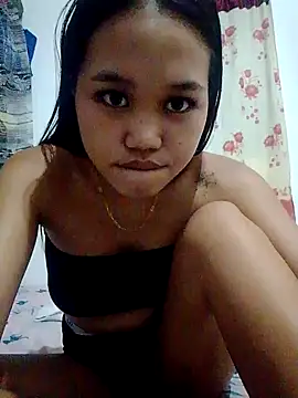 Snapshot of lovely_pilipina19 chatting on 06-27-26, 11:27 lovely pilipina19 online show from 06-27-26, 11:27