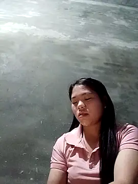 Snapshot of Sgs594802799 chatting on 02-26-26, 04:07 Sgs594802799 online show from 02-26-26, 04:07