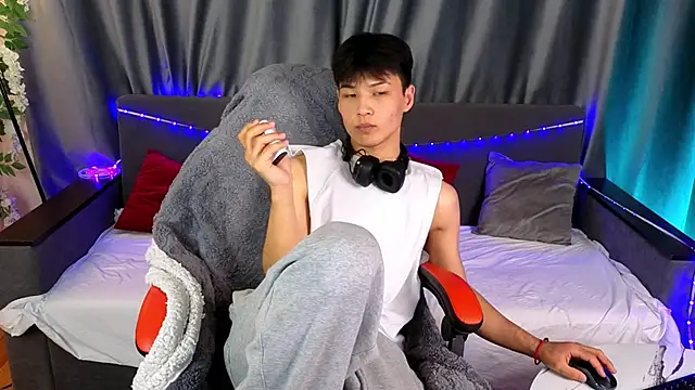 XanneLL online show from 02-26-26, 06:41