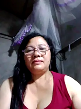 Cold-girlr12 online show from 05-04-26, 03:15