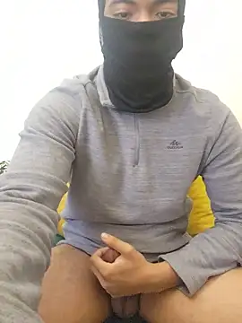 BigMoroccanDih online show from 05-17-26, 05:24