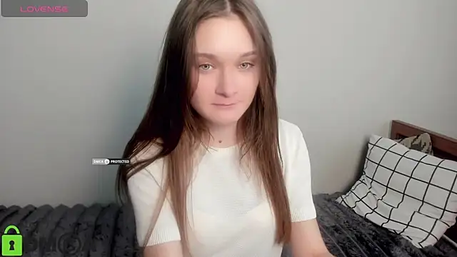 Elina X online show from 05-06-26, 01:37