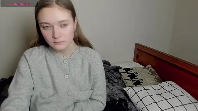 Snapshot of Elina_X chatting on 03-04-26, 10:06 Elina X online show from 03-04-26, 10:06