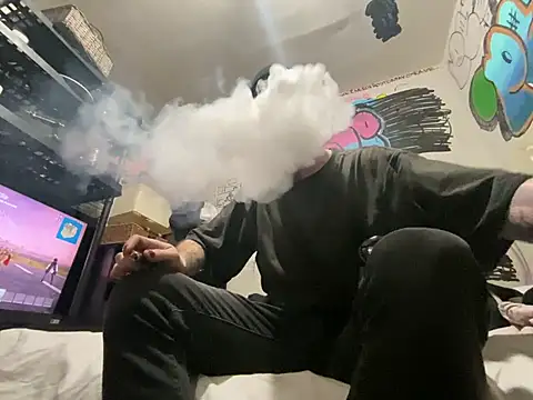 Snapshot of gothboiplzty chatting on 02-28-26, 12:43 gothboiplzty online show from 02-28-26, 12:43