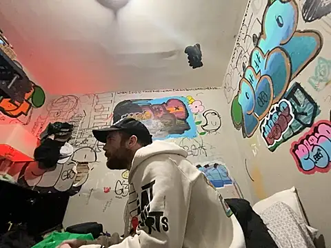 Snapshot of gothboiplzty chatting on 02-06-26, 12:01 gothboiplzty online show from 02-06-26, 12:01