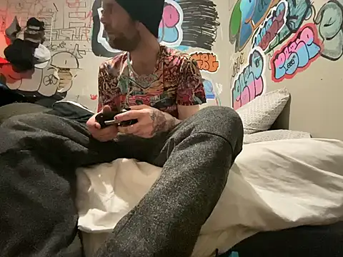 gothboiplzty online show from 03-03-26, 08:54