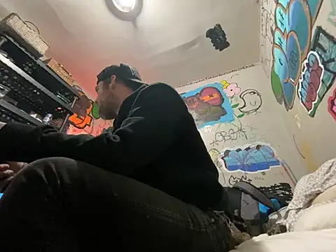 Snapshot of gothboiplzty chatting on 02-21-26, 09:06 gothboiplzty online show from 02-21-26, 09:06