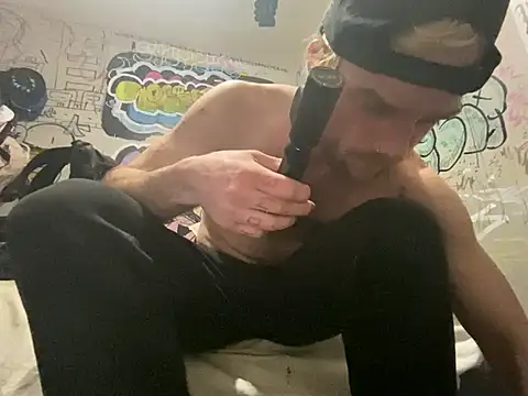 gothboiplzty online show from 05-07-26, 03:33