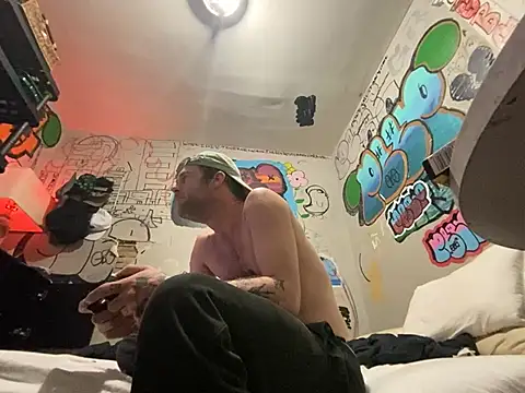 Snapshot of gothboiplzty chatting on 02-17-26, 10:01 gothboiplzty online show from 02-17-26, 10:01