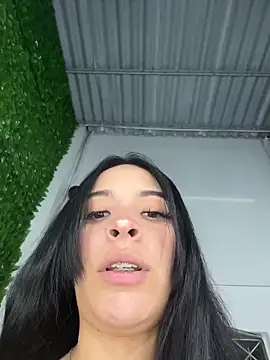 Snapshot of cristal__violetaa chatting on 02-24-26, 01:17 cristal violetaa online show from 02-24-26, 01:17