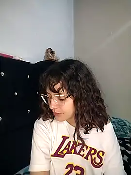 Snapshot of Melissa_giratt chatting on 02-28-26, 04:01 Melissa giratt online show from 02-28-26, 04:01