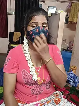 Snapshot of Madhusri_Tamil_Telugu chatting on 05-26-26, 04:49 Madhusri Tamil Telugu online show from 05-26-26, 04:49