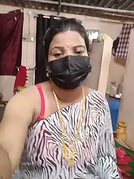 Snapshot of Madhusri_Tamil_Telugu chatting on 05-19-26, 04:25 Madhusri Tamil Telugu online show from 05-19-26, 04:25