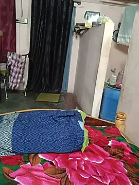 Snapshot of Madhusri_Tamil_Telugu chatting on 05-16-26, 02:05 Madhusri Tamil Telugu online show from 05-16-26, 02:05