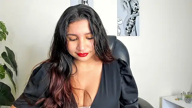 Victoria Rosee online show from 02-02-26, 12:37