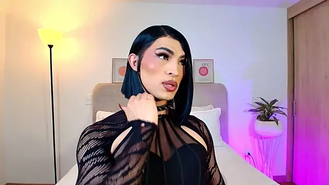 Snapshot of KarolPortellaa chatting on 04-26-26, 12:46 KarolPortellaa online show from 04-26-26, 12:46