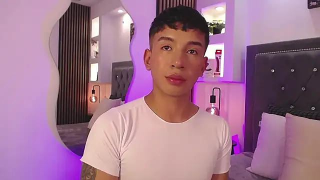 Fancy Vixen online show from 03-18-26, 04:15