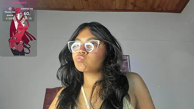 luna velveth online show from 03-07-26, 02:40