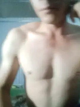 Snapshot of sinh336699 chatting on 06-01-26, 05:01 sinh336699 online show from 06-01-26, 05:01