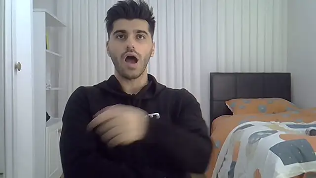 Snapshot of ciceroable chatting on 02-12-26, 08:19 ciceroable online show from 02-12-26, 08:19