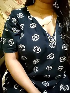 Snapshot of PARI51 chatting on 07-12-26, 07:15 PARI51 online show from 07-12-26, 07:15