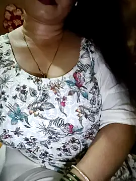 Snapshot of PARI51 chatting on 07-03-26, 08:48 PARI51 online show from 07-03-26, 08:48