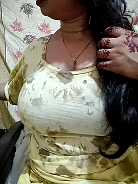 Snapshot of PARI51 chatting on 07-09-26, 08:08 PARI51 online show from 07-09-26, 08:08