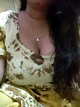 Snapshot of PARI51 chatting on 04-20-26, 08:43 PARI51 online show from 04-20-26, 08:43