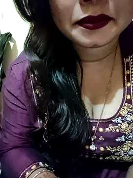 PARI51 online show from 02-18-26, 09:00