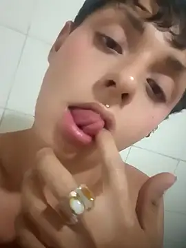 sirenitamua online show from 04-08-26, 05:20