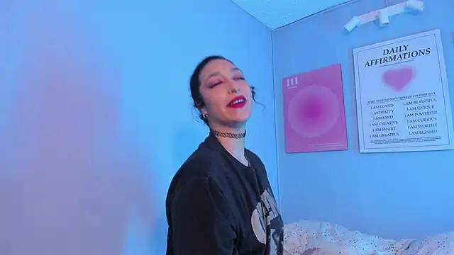 Cleo Foxx online show from 02-07-26, 02:36