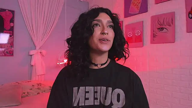 Snapshot of Cleo_Foxx chatting on 06-18-26, 11:48 Cleo Foxx online show from 06-18-26, 11:48