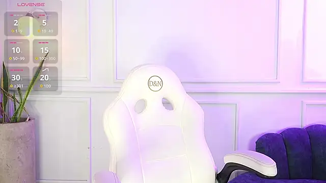 Lia Velez  online show from 03-11-26, 03:33