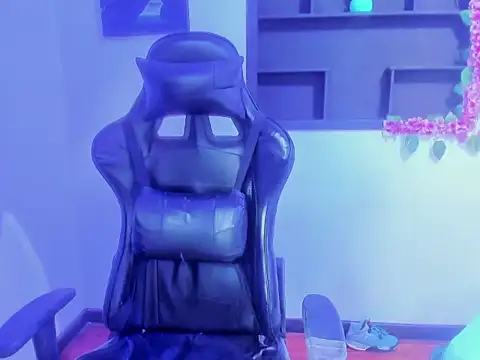 Lunaa Brunettee online show from 02-11-26, 03:28