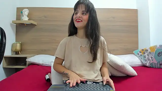 luz-miiaa online show from 02-23-26, 11:44