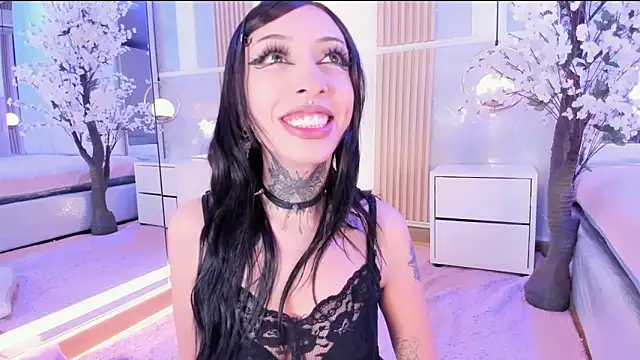 SalemBlackrose online show from 02-15-26, 05:30