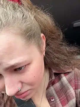 AsynaYuuki online show from 03-27-26, 11:33