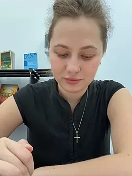 AsynaYuuki online show from 03-26-26, 06:39