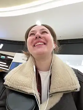 AsynaYuuki online show from 03-06-26, 10:43