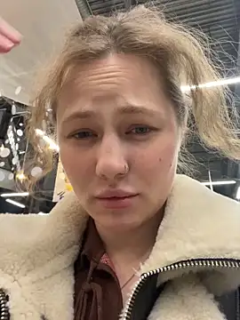 AsynaYuuki online show from 02-23-26, 05:35