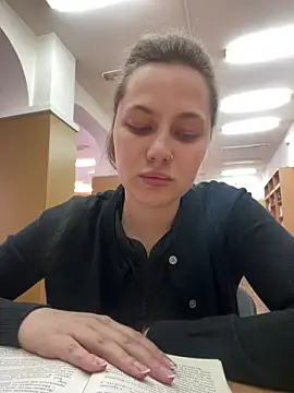 AsynaYuuki online show from 03-04-26, 12:24