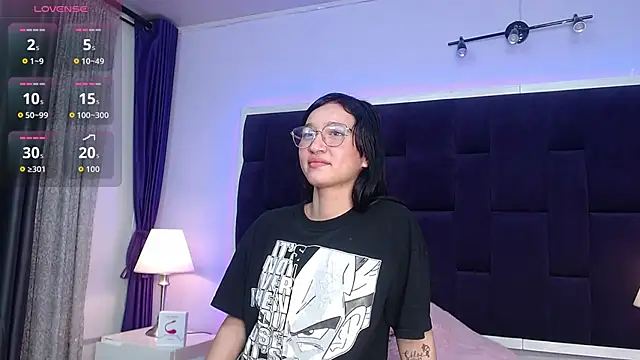 Snapshot of Ellie_Dollie chatting on 06-02-26, 06:35 Ellie Dollie online show from 06-02-26, 06:35