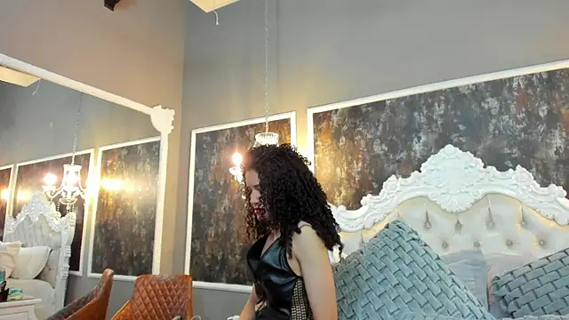 Snapshot of JuliethMilf chatting on 04-19-26, 12:33 JuliethMilf online show from 04-19-26, 12:33